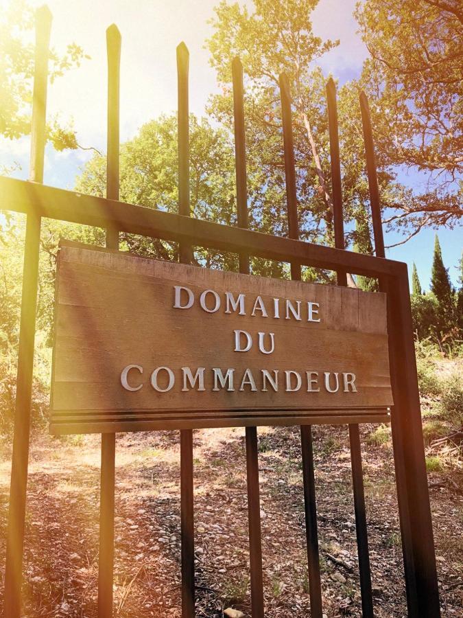 Domaine Du Commandeur Mondragon Exterior foto